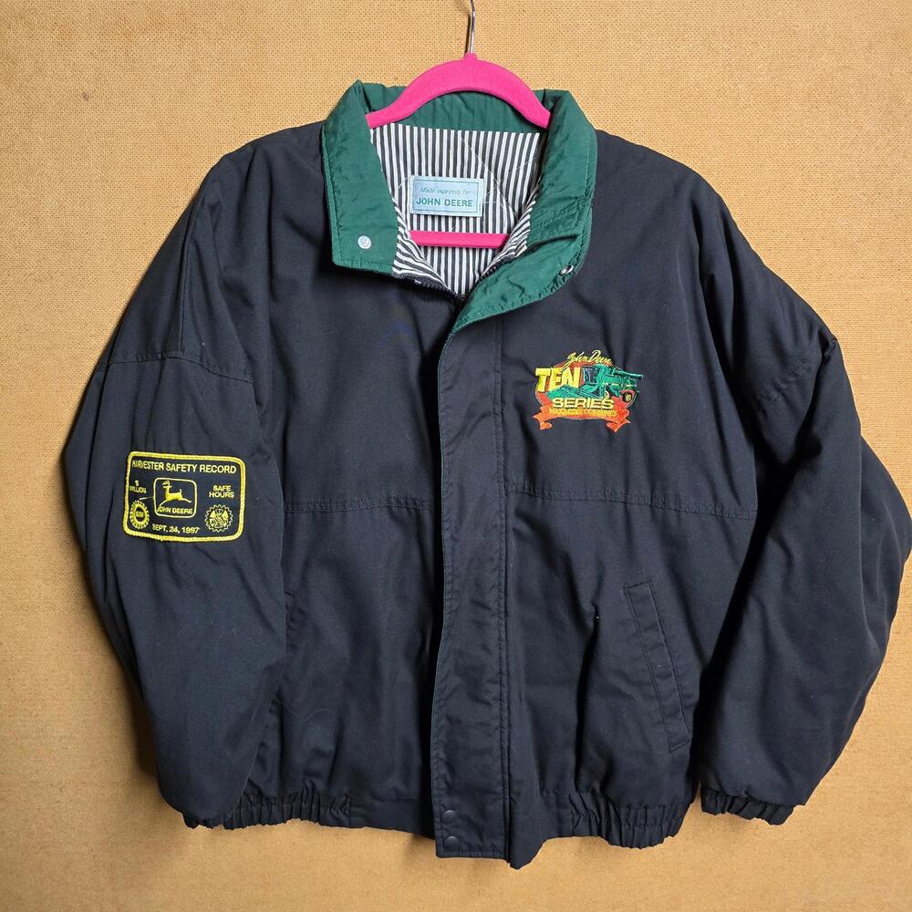 Vintage John Deere workwear jacket coat Insulated Mens L Harvester patch farm